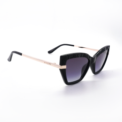 GUESS GU 0021601B 53 Kadın Güneş Gözlüğü