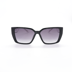 GUESS GU 781801B 56 Kadın Güneş Gözlüğü