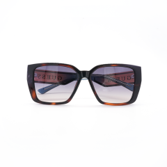 GUESS GU 781852B 56 Kadın Güneş Gözlüğü