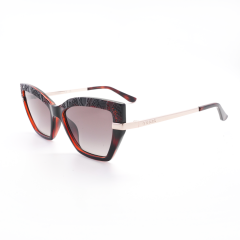 GUESS GU 0021652F 53 Kadın Güneş Gözlüğü